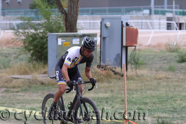 Utah-Cyclocross-Series-Race-4-10-17-15-IMG_4487